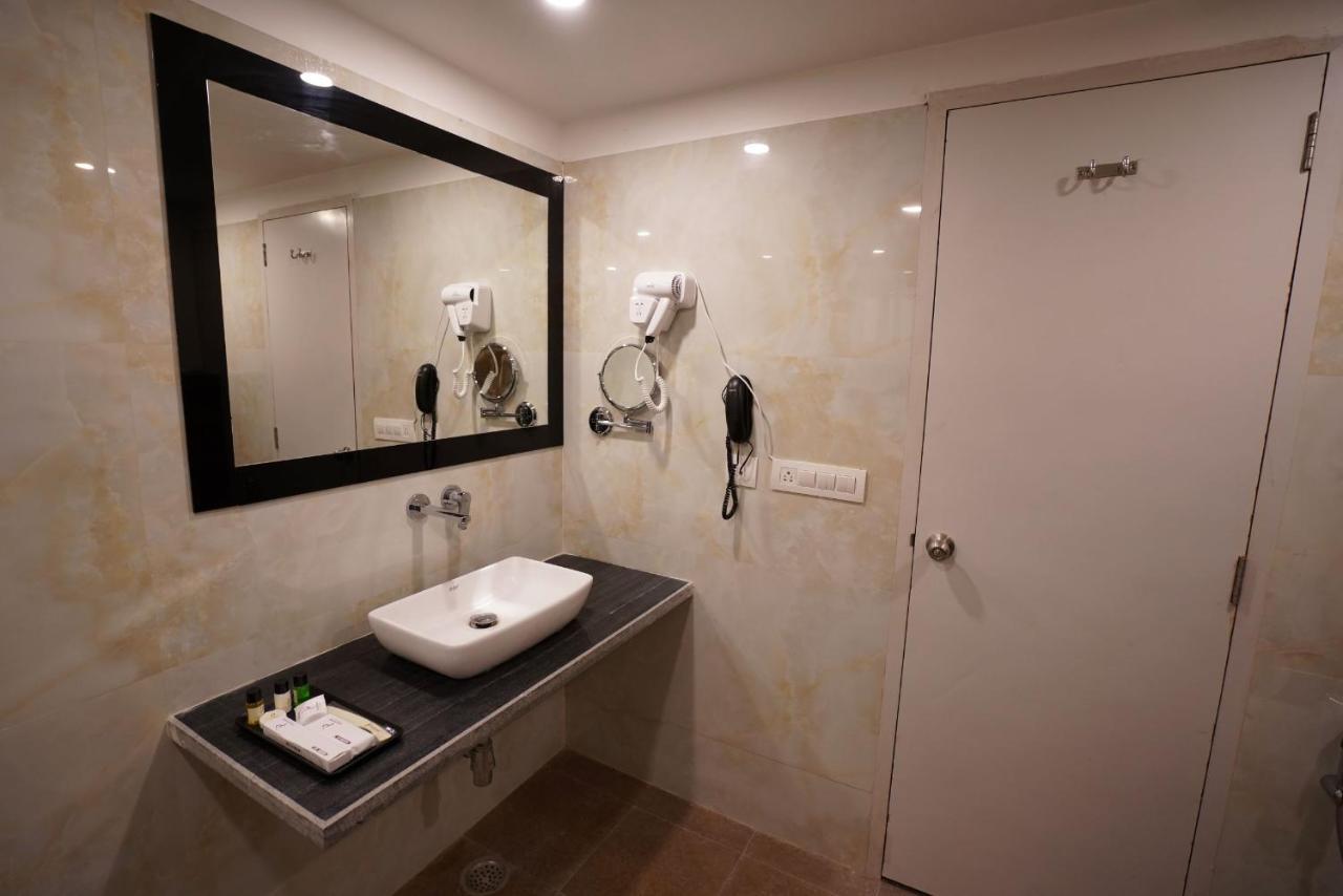 Hotel Indo Prime Τζαϊπούρ Εξωτερικό φωτογραφία