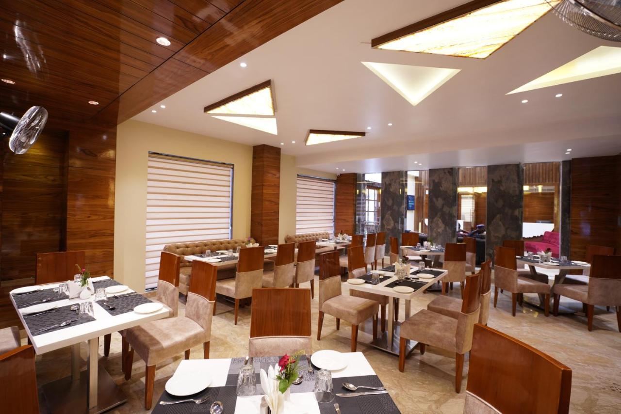 Hotel Indo Prime Τζαϊπούρ Εξωτερικό φωτογραφία